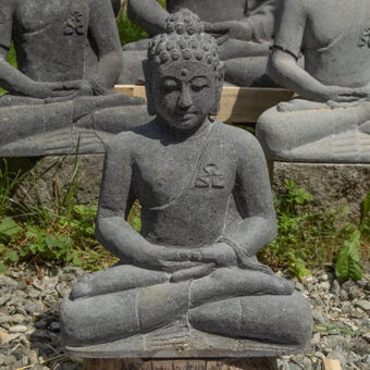 G40-2206 Sitzender Buddha, Lavastein, 40cm, 15kg