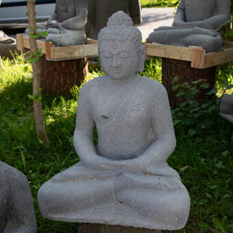 G60-2233 Sitzender Buddha, Lavastein, 60cm, 50kg