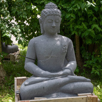 G70-2254 Sitzender Buddha, Lavastein, 70cm, 70kg